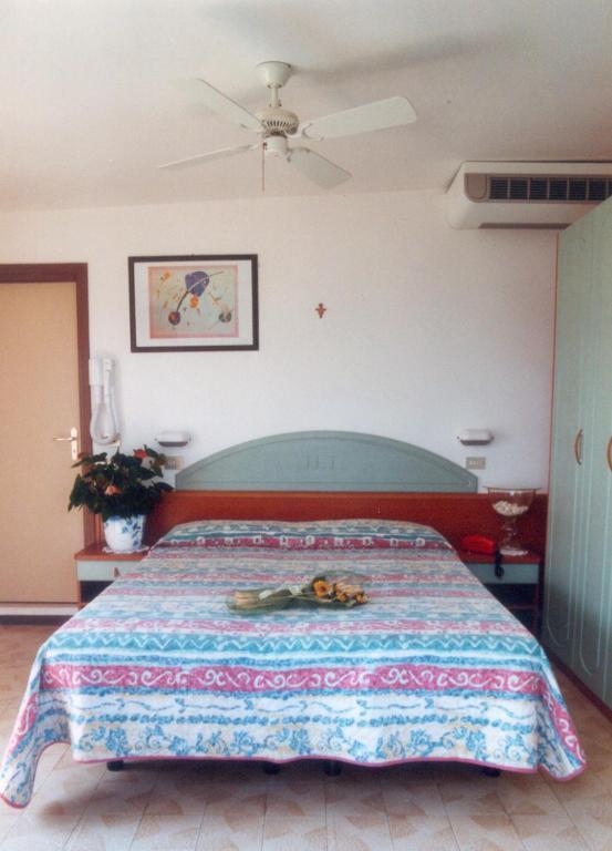 Hotel Titanus Bellaria-Igea Marina Phòng bức ảnh