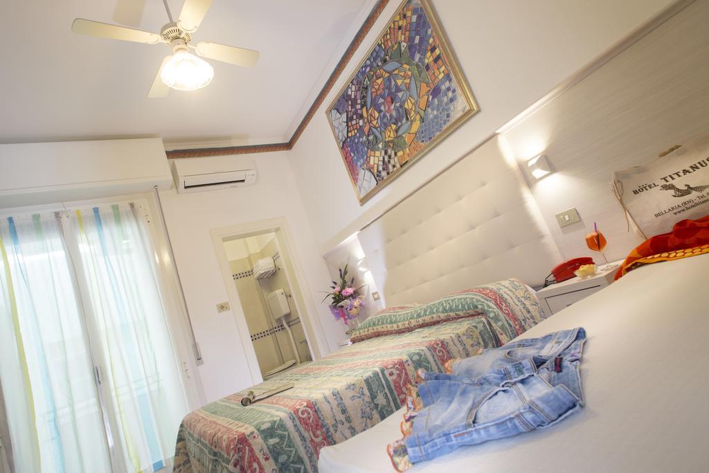 Hotel Titanus Bellaria-Igea Marina Ngoại thất bức ảnh